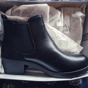 Black Chelsea Boots